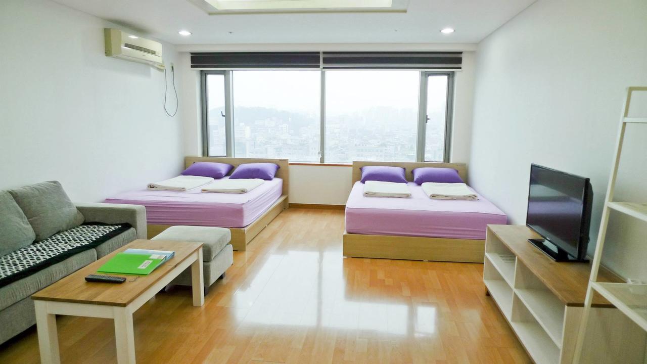 Hongdae Jk House *